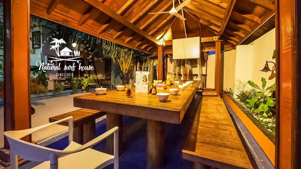 Natural Surf House Hostel Himmafushi Exterior photo